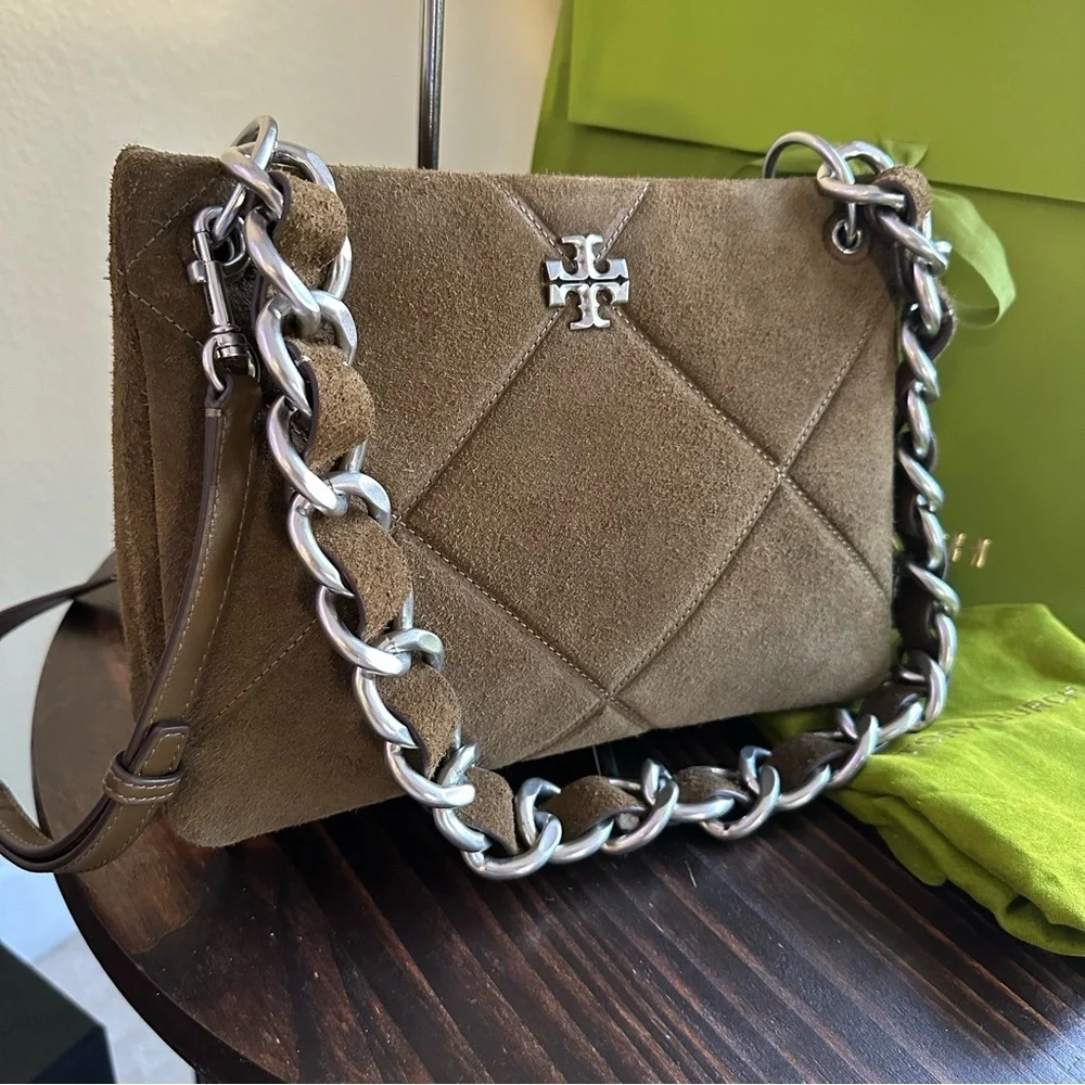 Tory Burch SMALL KIRA DIAMOND QUILT SUEDE SHOULDER BAG - Picture 3 of 16